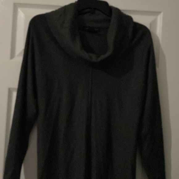 Woman’s Gray Cowl Neck Sweater - Picture 3 of 3